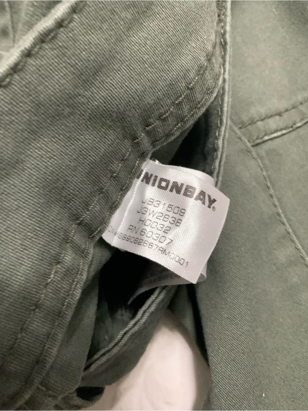 UNIONBAY Women’s Olive Cargo Pants with Zippered Pockets Y2K Military size 4 - Picture 8 of 9